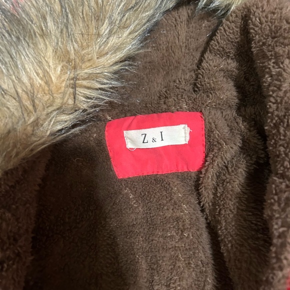 pink winter coat with fuzzy inside - Picture 3 of 3